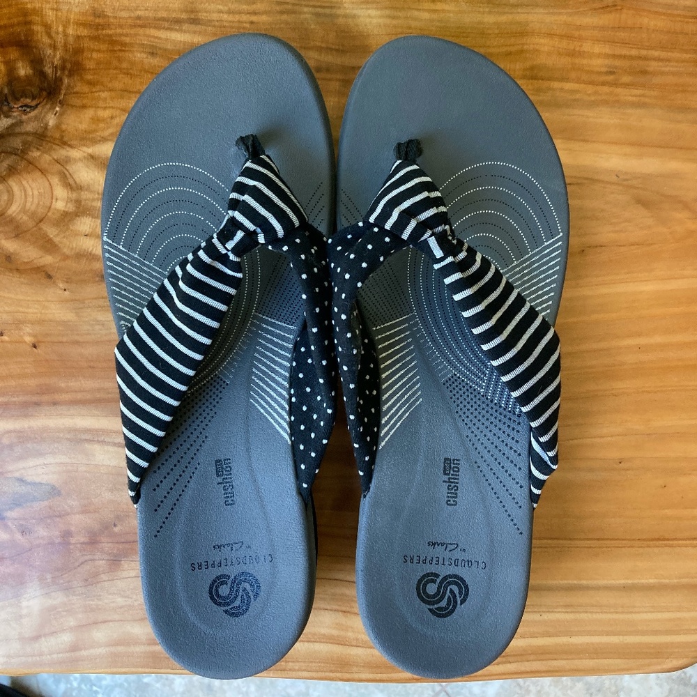 Clarks Cloudstepper Sandals